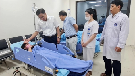 THỜI SỰ 21H30 ĐÊM 15/5/2024: Thủ tướng Chính phủ chỉ đạo tập trung cứu chữa người bị ngộ độc thực phẩm tại tỉnh Vĩnh Phúc