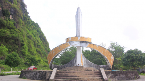 Đến tọa độ lửa bến phà Xuân Sơn nghe kỳ tích mở đường Hồ Chí Minh huyền thoại (18/5/2024)