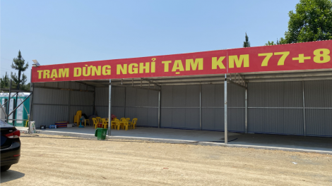 Đưa vào vận hành 2 trạm dừng nghỉ tạm trên cao tốc Cam Lộ- La Sơn (1/5/2024)