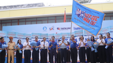 TP.HCM ra quân tiếp sức mùa thi năm 2024 (22/6/2024)