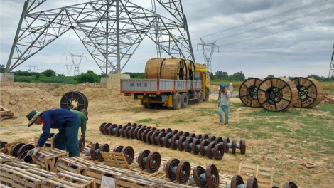 Đường dây 500 Kv mạch 3 quyết tâm về đích đúng tiến độ ( 12/06/2024)