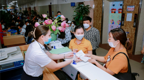 Cha mẹ khỏe mạnh vẫn có thể sinh ra trẻ mang bệnh lý di truyền (25/6/2024)