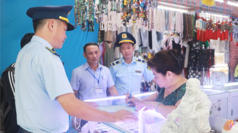 Đà Nẵng kiểm tra chất lượng sản phẩm, hàng hóa, dịch vụ phục vụ khách du lịch (17/6/2024)