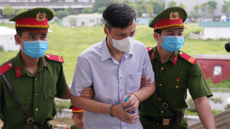 Bắt đầu xét xử vụ án xảy ra tại Tập đoàn FLC (22/7/2024)