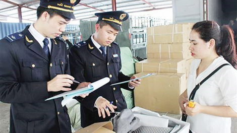 Ngành Hải quan tập trung các giải quản lý, kiểm soát rủi ro trong hoạt động xuất nhập khẩu, chống thất thu ngân sách (21/7/2024)