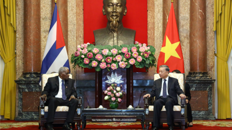 THỜI SỰ 21H30 ĐÊM 24/7/2024: Chủ tịch nước Tô Lâm tiếp Chủ tịch Quốc hội Cuba Esteban Lazo Hernandez sang Việt Nam dự Lễ tang Tổng Bí thư Nguyễn Phú Trọng.