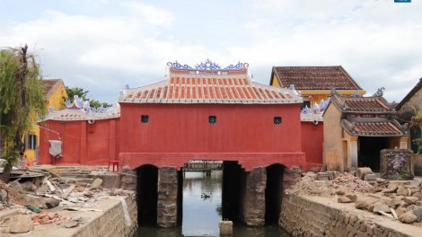 Hội An sẽ không điều chỉnh lại màu sơn Chùa Cầu (30/7/2024)