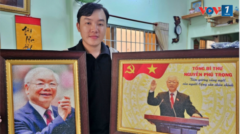 Thanh niên Cần Thơ làm tranh gạo khắc ghi lời dạy của Tổng Bí thư Nguyễn Phú Trọng (31/7/2024)