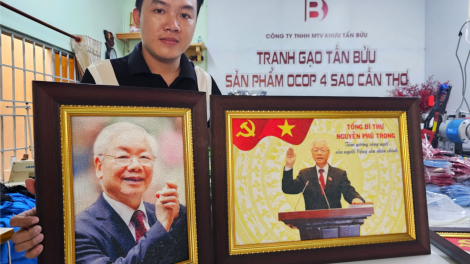 Thanh niên Cần Thơ làm tranh gạo khắc ghi lời dạy của Tổng Bí thư Nguyễn Phú Trọng (26/7/2024)