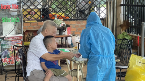 THỜI SỰ 12H TRƯA 13/7/2024: Tỉnh Đắk Lắk ghi nhận ổ dịch sởi đầu tiên trên địa bàn huyện Cư Kuin.