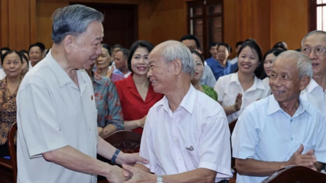 THỜI SỰ 18H CHIỀU 2/7/2024: Chủ tịch nước Tô Lâm tiếp xúc cử tri tỉnh Hưng Yên sau kỳ họp thứ 7, Quốc hội khóa 15.