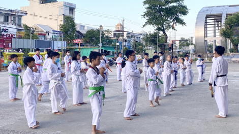 Lớp học kỹ năng sống dịp hè “thượng vàng, hạ cám”: Cẩn trọng khi lựa chọn (125/7/2024)
