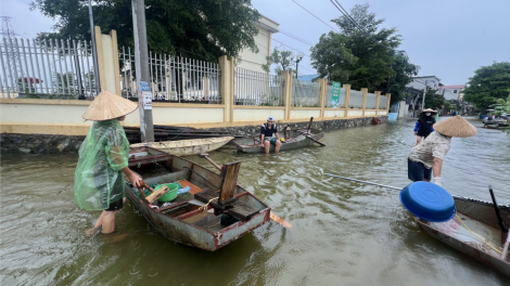 Hà Nội: Khẩn trương hỗ trợ người dân tại vùng lũ bị cô lập (29/7/2024)
