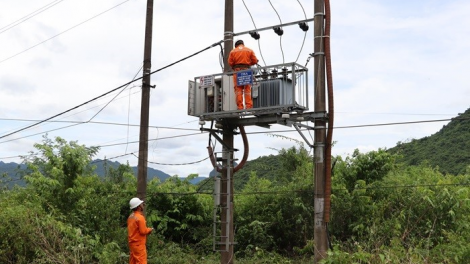 Sử dụng hiệu quả nguồn điện trong sản xuất: Lợi ích "3 trong 1” (19/07/2024)