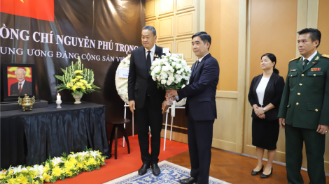 Thủ tướng Thái Lan Srettha Thavisin viếng Tổng Bí thư Nguyễn Phú Trọng (25/7/2024)