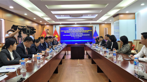 Đài TNVN tiếp Đoàn Ban Tuyên huấn Trung ương Đảng nhân dân cách mạng Lào đến thăm và làm việc (16/7/2024)