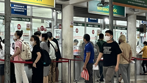 Bệnh viện Bạch Mai sắp mở rộng khung giờ khám bệnh để giảm tải (12/07/2024)