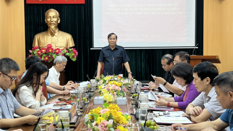 Cần hỗ trợ đào tạo nghề, tạo việc làm cho người cao tuổi, sẵn sàng bước vào thời kỳ dân số già (17/07/2024)