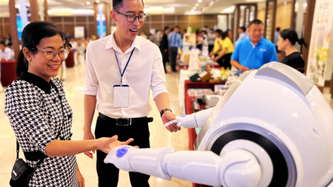 Hiểu thấu đặc điểm dân cư để đào tạo nhân lực khoa học công nghệ trình độ quốc tế (20/7/2024)