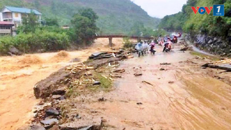 THỜI SỰ 12H TRƯA 01/8/2024: Bộ Nông nghiệp và Phát triển nông thôn yêu cầu các địa phương tập trung giảm thiểu thiệt hại về người và chủ động ứng phó mưa lũ, sạt lở đất trong thời gian tới
