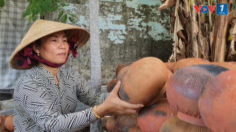 Kiên Giang: gìn giữ nghề truyền thống nắn nồi đất xứ Hòn (15/8/2024)
