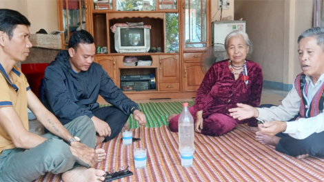 Người dân miền núi Quảng Nam hiến đất làm đường (10/8/2024)