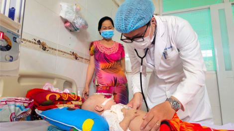 Ngành y tế Cần Thơ khuyến cáo tiêm ngừa vaccine Sởi, tránh bùng phát dịch (30/8/2024)