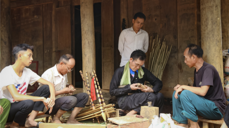 Giữ gìn điệu khèn Mông trên cao nguyên đá Tủa Chùa (25/9/2024)