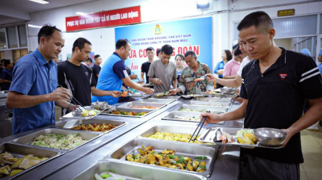 Tập trung nguồn lực chăm lo phúc lợi cho đoàn viên, người lao động trong tình hình mới (14/9/2024)