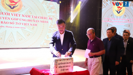 Các cơ quan đại diện và kiều bào châu Âu quyên góp, ủng hộ cho đồng bào bị ảnh hưởng bởi cơn bão số 3 (13/9/2024)