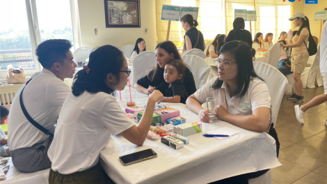 Bác sỹ người Việt góp phần nâng cao sức khỏe cho cộng đồng tại Séc (8/9/2024)