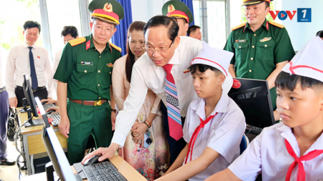Trường THCS Ba Vì ở huyện miền núi tỉnh Quảng Ngãi khai giảng sớm (04/9/2024)