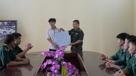 “Con nuôi” đồn biên phòng đỗ vào học viện Biên phòng (05/9/2024)