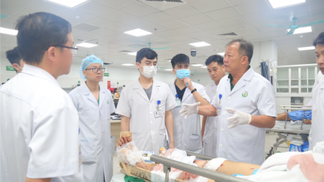 Hội chẩn cấp cứu từ xa nạn nhân bị vùi lấp do bão lũ, sạt lở đất! (11/9/2024)