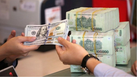 Tỷ giá USD tăng hơn 5% trong năm 2024 (8/1/2025)