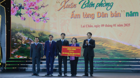 Chủ tịch nước Lương Cường dự Chương trình “Xuân Biên phòng- ấm lòng dân bản” năm 2025 (09/1/2025)