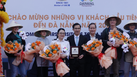 2000 khách du lịch quốc tế bằng tàu biển đến Đà Nẵng trong ngày đầu năm mới 2025 (01/1/2025)