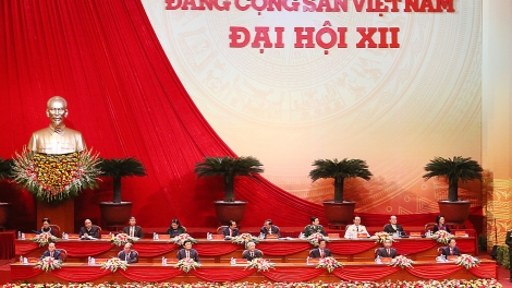 Tiếp tục chương trình Đại hội đại biểu toàn quốc lần thứ 12 của Đảng, hôm nay, các đại biểu dành cả ngày để thảo luận các văn kiện Đại hội. Ý kiến nhiều đại biểu đề xuất các giải pháp xây dựng và bảo vệ đất nước trong giai đoạn phát triển mới. (Thời sự trưa 22/01/2016)
