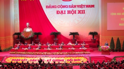 Hôm nay, Đại hội Đại biểu toàn quốc lần thứ 12 của Đảng thảo luận, cho ý kiến về tiêu chuẩn, cơ cấu và đề cử nhân sự Ban Chấp hành Trung ương khóa 12. (Thời sự chiều 24/01/2016)