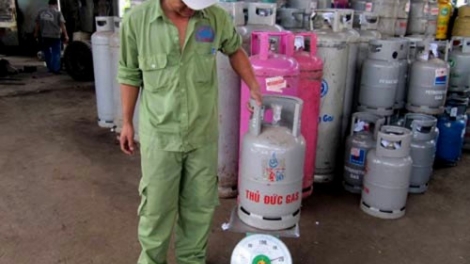 Gas thật, gas giả: Làm sao để phân biệt? (15/01/2016)