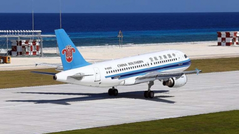 Dư luận quốc tế đồng loạt lên tiếng phản đối Trung Quốc cho hai máy bay dân sự cỡ lớn hạ cánh xuống sân bay mà nước này xây dựng bất hợp pháp trên đá Chữ Thập thuộc quần đảo Trường Sa của Việt Nam. (Thời sự chiều 08/01/2016)