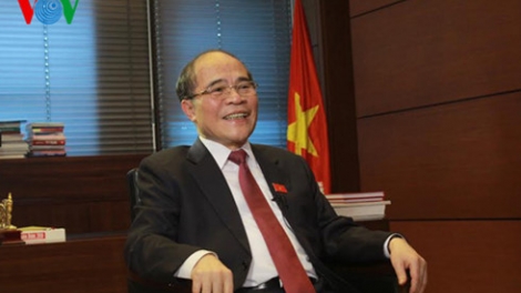 Phỏng vấn Chủ tịch Quốc hội Nguyễn Sinh Hùng về những giá trị to lớn và bài học kinh nghiệm của cuộc Tổng tuyển cử ngày 6/1/1946 đối với hoạt động của Quốc hội trong thời kỳ đất nước đổi mới hiện nay. (Thời sự chiều 06/01/2016)