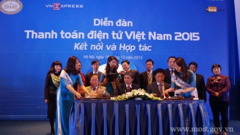 Thanh toán điện tử: Điều kiện cho thương mại điện tử phát triển. (16/01/2016)