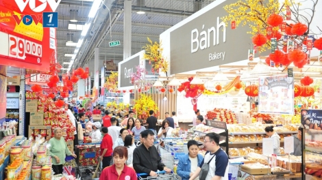 Sức mua tại các siêu thị và trung tâm thương mại tăng mạnh những ngày cận Tết