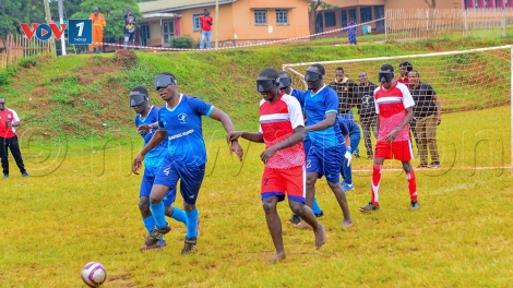 Đội bóng đá dành cho người khiếm thị ở Uganda