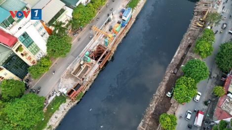 Bổ cập nước sông Hồng cho sông Tô Lịch: Không vì vội mà làm ẩu