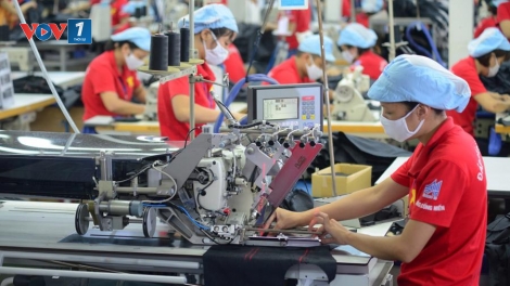 THỜI SỰ 21H30 NGÀY 4/2/2025 Chuyển đổi xanh ngành dệt may:-Nền tảng cho sự phát triển bền vững