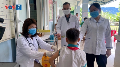 Quảng Nam phấn đấu đến 20/3 hoàn thành tiêm vắc xin phòng sởi (14/03/2025)
