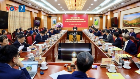 Thời sự 18h 7/3/2025: "Phải có chiến lược rõ ràng để khu vực kinh tế tư nhân phát triển xứng tầm"