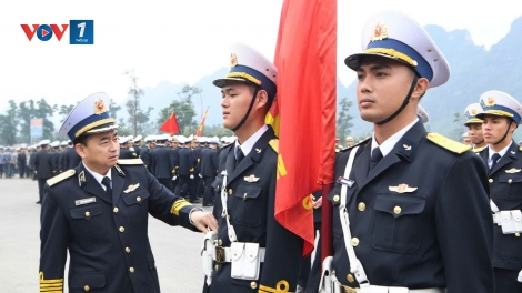 Tư lệnh Hải quân thăm, động viên khối Hải quân tham gia diễu binh, diễu hành